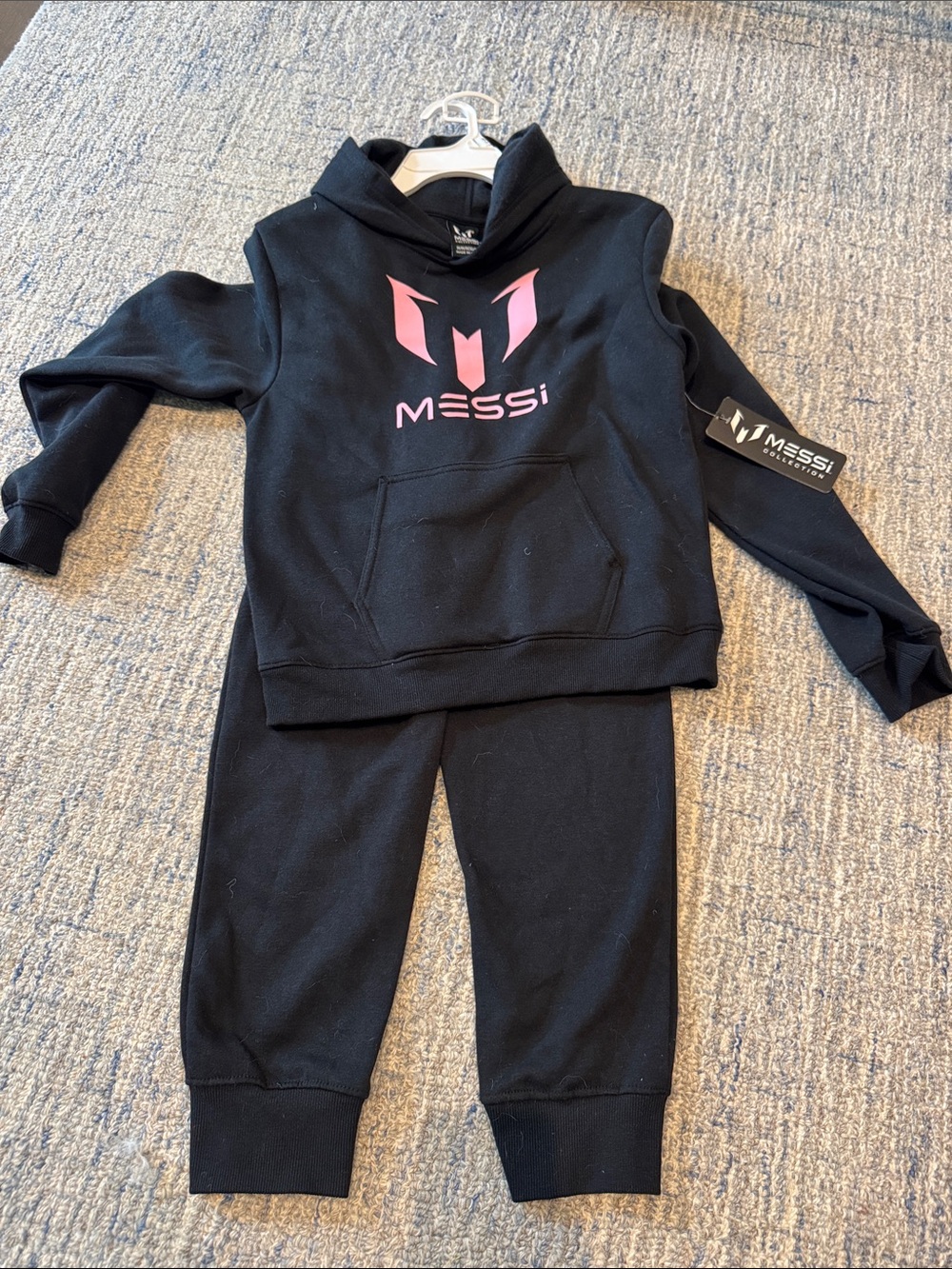 Boys Messi collection sweatpants and hoodie new with tag size medium 10/12